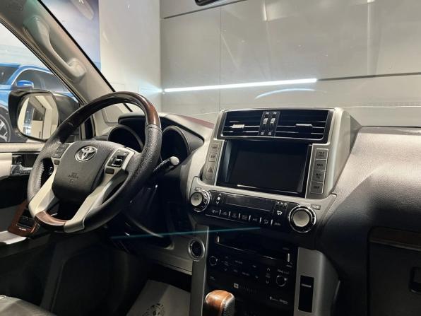 Toyota Land Cruiser Prado 150 Series с пробегом 2013 года, цена 3 200 000 рублей, 192000 км, внедорожник, Автокод Объявления
