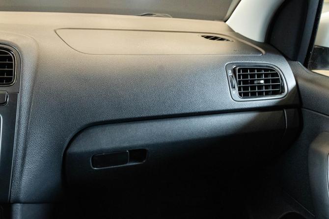 Volkswagen Polo V с пробегом 2014 года, цена 849 000 рублей, 183966 км, седан, Автокод Объявления
