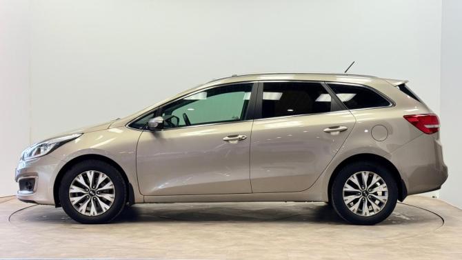 Kia Ceed II Рестайлинг с пробегом 2015 года, цена 1 299 500 рублей, 144563 км, универсал, Автокод Объявления