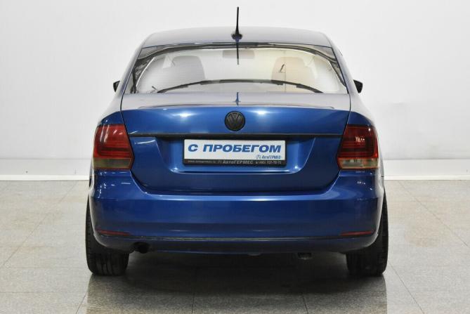 Volkswagen Polo V Рестайлинг с пробегом 2018 года, цена 895 000 рублей, 175775 км, седан, Автокод Объявления