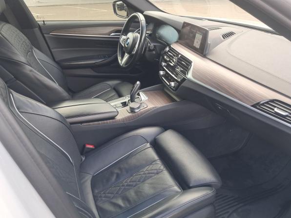 BMW 5 серии VII (G30/G31/G38) с пробегом 2018 года, цена 4 050 000 рублей, 173050 км, седан, Автокод Объявления