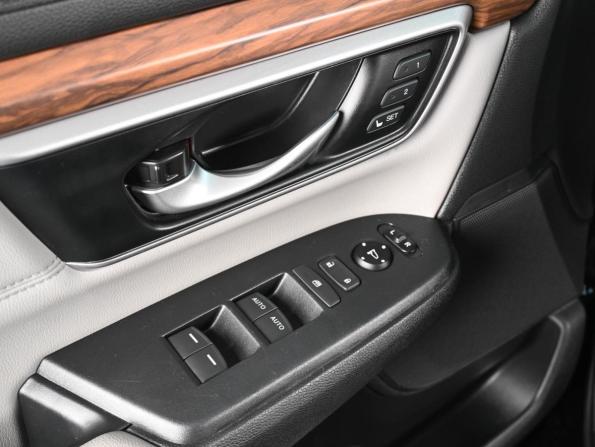 Honda CR-V V Рестайлинг с пробегом 2020 года, цена 3 299 000 рублей, 57674 км, внедорожник, Автокод Объявления