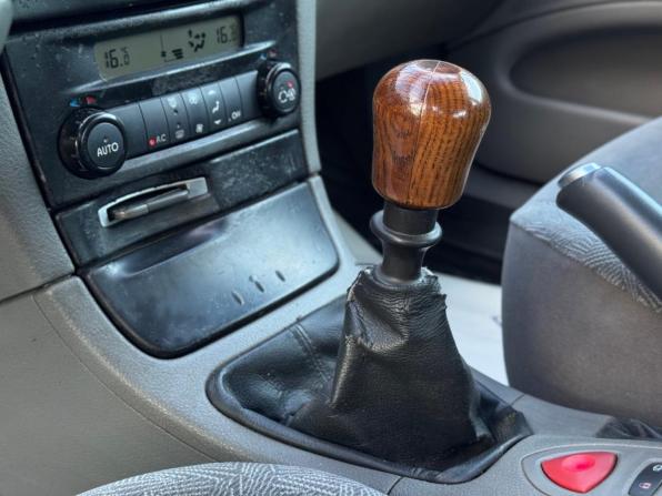 Renault Laguna II с пробегом 2002 года, цена 275 000 рублей, 325859 км, лифтбек, Автокод Объявления