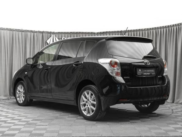 Toyota Verso I с пробегом 2009 года, цена 720 000 рублей, 275262 км, компактвэн, Автокод Объявления