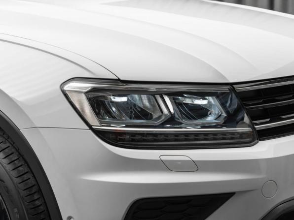Volkswagen Tiguan II с пробегом 2017 года, цена 2 840 000 рублей, 73667 км, внедорожник, Автокод Объявления