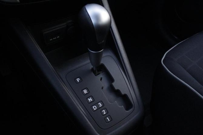 Kia Venga I с пробегом 2012 года, цена 945 000 рублей, 159479 км, минивэн, Автокод Объявления