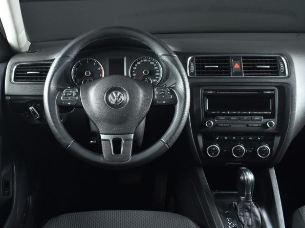 Volkswagen Jetta VI с пробегом 2012 года, цена 999 995 рублей, 261768 км, седан, Автокод Объявления