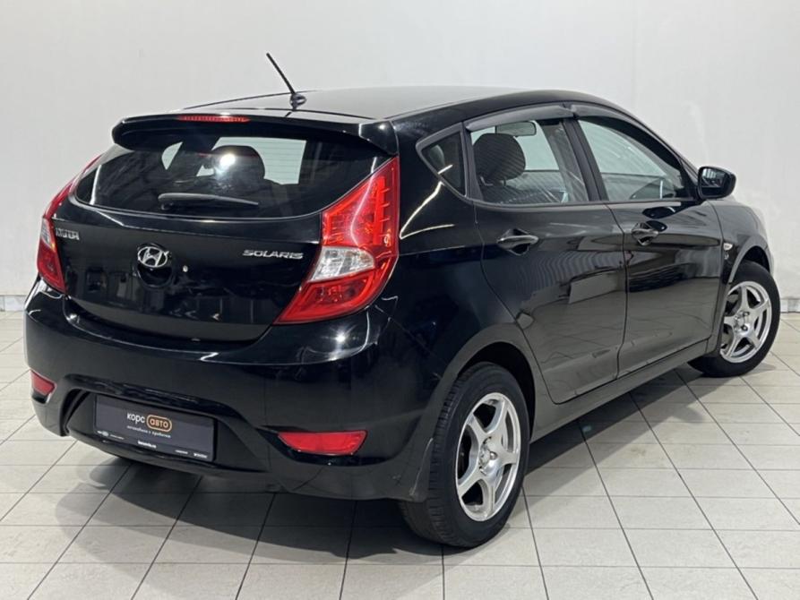 Hyundai Solaris I Курск  - изображение 3