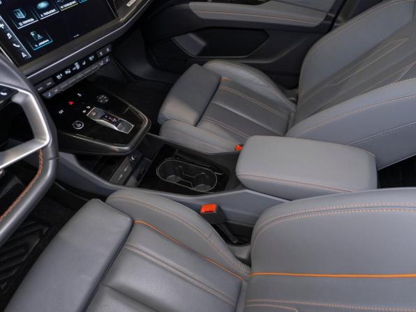 Audi Q4 e-tron с пробегом 2023 года, цена 4 700 000 рублей, 12214 км, внедорожник, Автокод Объявления