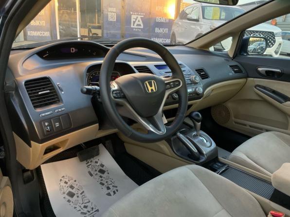 Honda Civic VIII Рестайлинг с пробегом 2008 года, цена 600 000 рублей, 354983 км, седан, Автокод Объявления