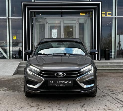 Lada (ВАЗ) Vesta I Рестайлинг (NG) с пробегом 2024 года, цена 1 285 000 рублей, 13300 км, седан, Автокод Объявления