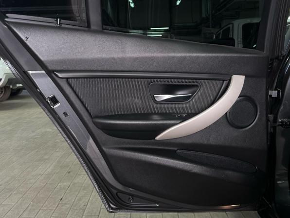 BMW 3 серии VI (F3x) Рестайлинг с пробегом 2018 года, цена 1 945 000 рублей, 81317 км, седан, Автокод Объявления