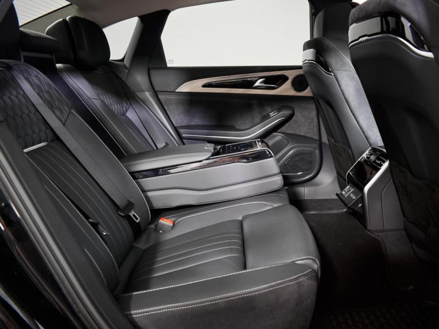Hongqi H9 I Москва  - изображение 14