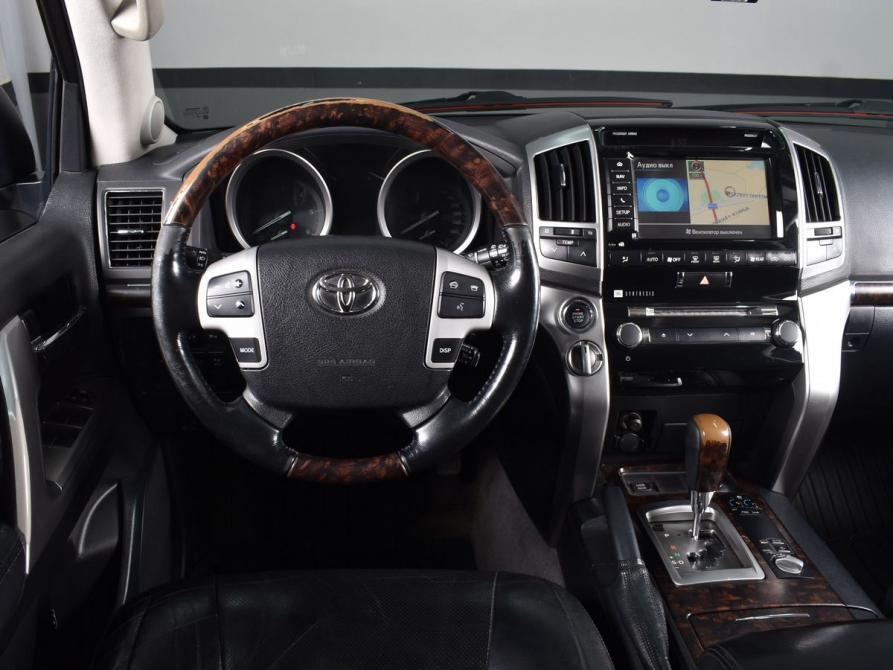 Toyota Land Cruiser 200 Series Рестайлинг 1 Кемерово  - изображение 12