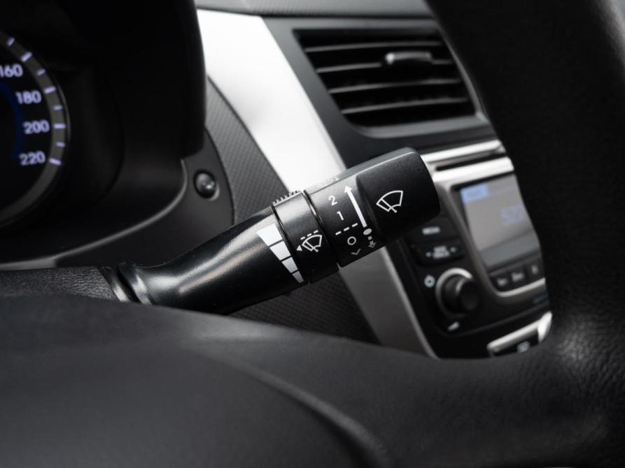 Hyundai Solaris I Рестайлинг Краснодар  - изображение 19
