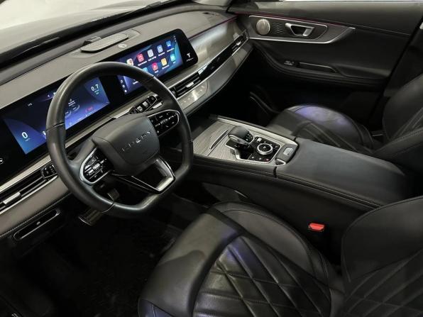 Chery Tiggo 8 Pro Max I Рестайлинг с пробегом 2024 года, цена 2 195 000 рублей, 6000 км, внедорожник, Автокод Объявления