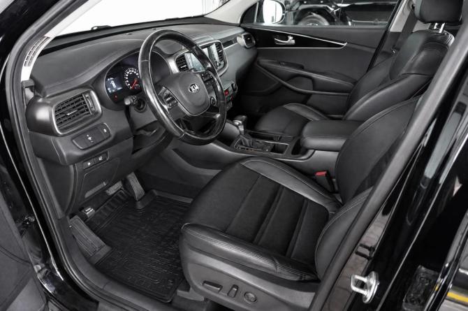 Kia Sorento III Prime Рестайлинг с пробегом 2018 года, цена 2 879 000 рублей, 143660 км, внедорожник, Автокод Объявления