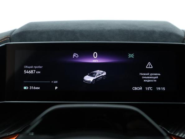 Zeekr 001 I с пробегом 2023 года, цена 4 990 000 рублей, 54686 км, лифтбек, Автокод Объявления