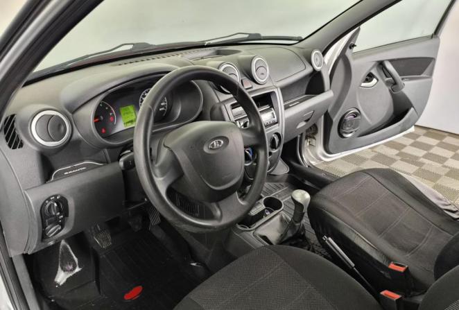 Lada (ВАЗ) Granta I с пробегом 2014 года, цена 390 000 рублей, 124569 км, лифтбек, Автокод Объявления