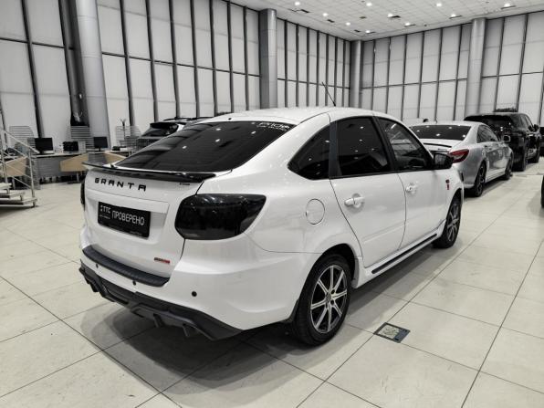 Lada (ВАЗ) Granta I Рестайлинг с пробегом 2019 года, цена 650 000 рублей, 75549 км, хэтчбек, Автокод Объявления