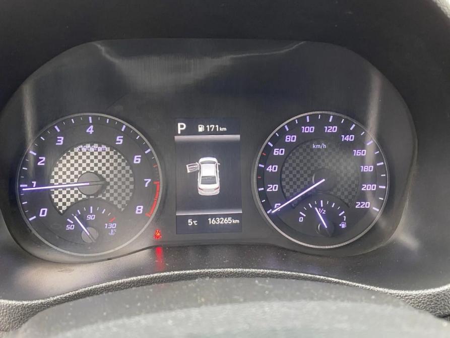Hyundai Solaris II Рестайлинг Новосибирск  - изображение 12