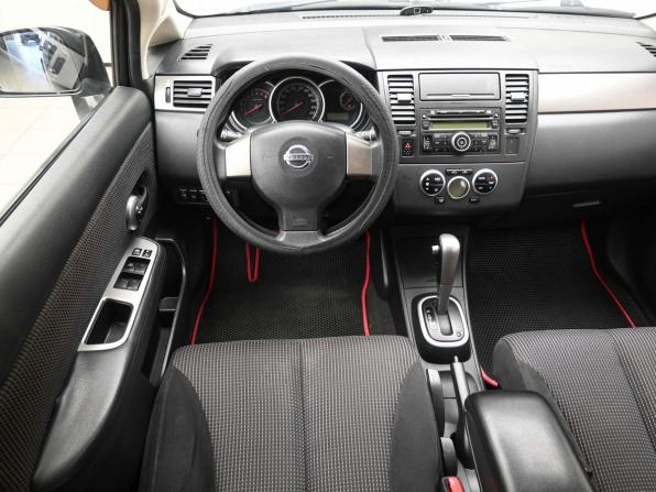 Nissan Tiida I Рестайлинг с пробегом 2010 года, цена 789 000 рублей, 238305 км, хэтчбек, Автокод Объявления