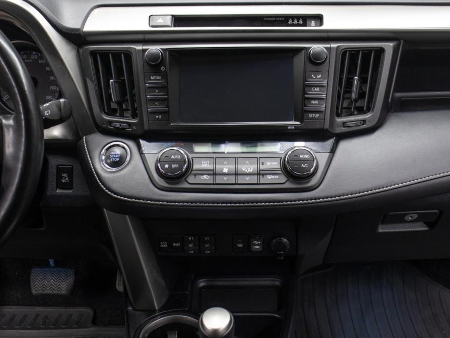 Toyota RAV4 IV (XA40) Рестайлинг Москва  - изображение 15