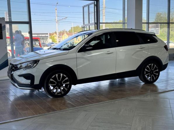 Lada (ВАЗ) Vesta I Рестайлинг (NG) с пробегом 2024 года, цена 1 477 000 рублей, 34300 км, универсал, Автокод Объявления