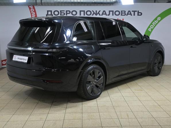 Li Auto (Lixiang) L9 I с пробегом 2023 года, цена 6 496 000 рублей, 34805 км, внедорожник, Автокод Объявления