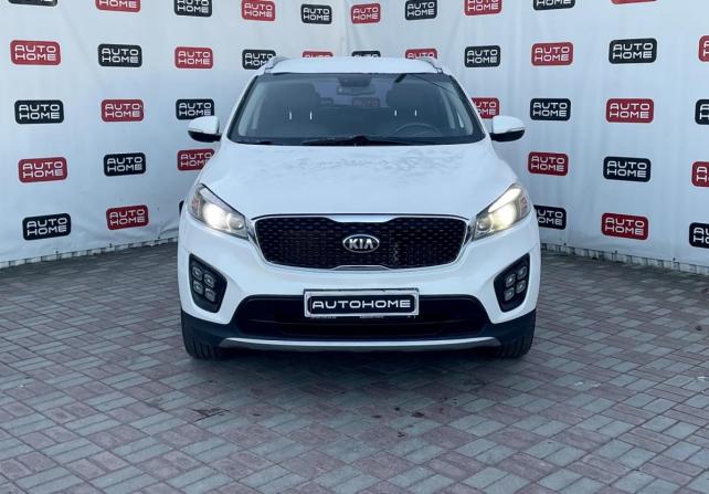 Kia Sorento II Рестайлинг с пробегом 2017 года, цена 2 270 000 рублей, 114000 км, внедорожник, Автокод Объявления