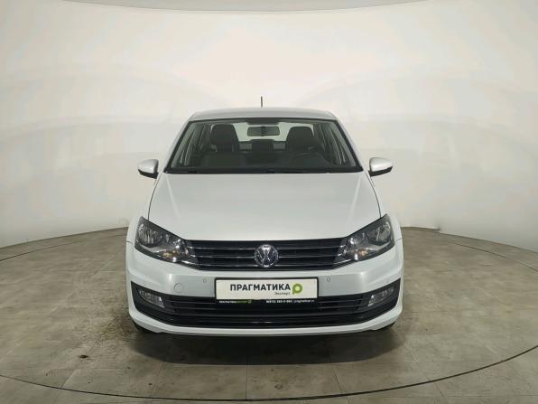 Volkswagen Polo V Рестайлинг с пробегом 2018 года, цена 960 000 рублей, 105000 км, седан, Автокод Объявления