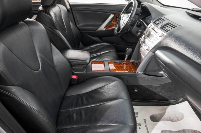Toyota Camry VI (XV40) Рестайлинг с пробегом 2011 года, цена 1 749 000 рублей, 224000 км, седан, Автокод Объявления