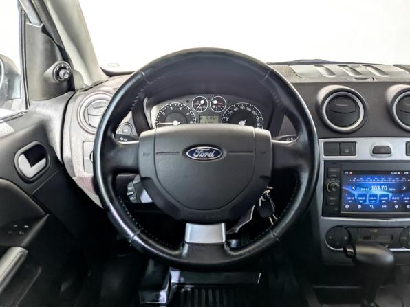 Ford Fusion I Рестайлинг с пробегом 2012 года, цена 800 000 рублей, 111925 км, хэтчбек, Автокод Объявления