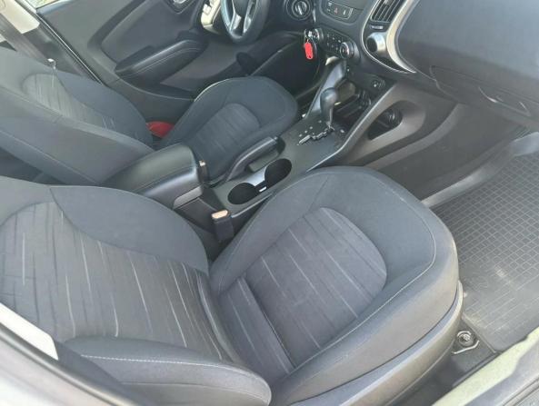 Hyundai ix35 I Рестайлинг с пробегом 2015 года, цена 1 450 000 рублей, 107000 км, внедорожник, Автокод Объявления