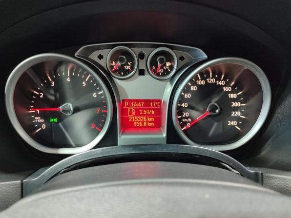 Ford Focus II Рестайлинг с пробегом 2008 года, цена 390 000 рублей, 211000 км, седан, Автокод Объявления