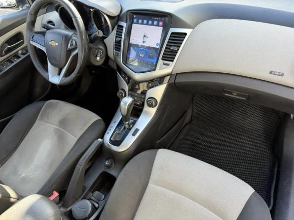 Chevrolet Cruze I с пробегом 2012 года, цена 695 000 рублей, 223329 км, хэтчбек, Автокод Объявления
