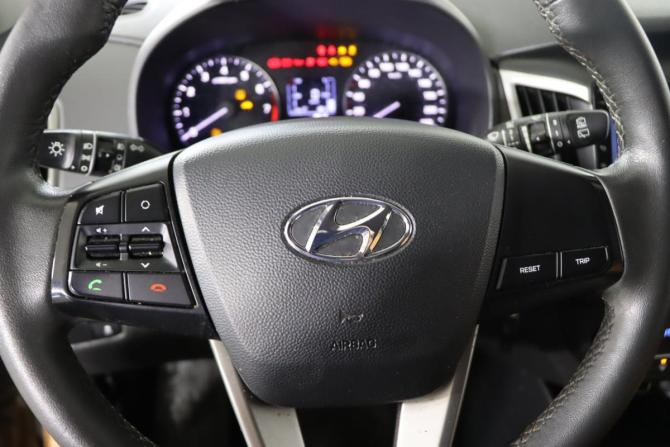 Hyundai Creta I Рестайлинг с пробегом 2020 года, цена 1 919 990 рублей, 98572 км, внедорожник, Автокод Объявления