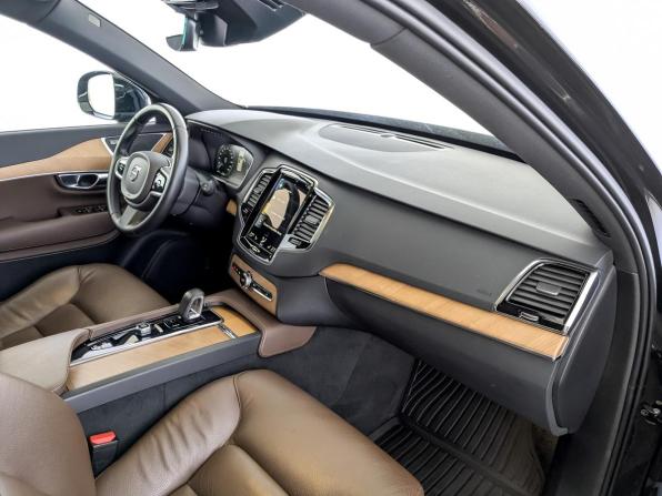 Volvo XC90 II Рестайлинг 1 с пробегом 2021 года, цена 4 650 000 рублей, 81560 км, внедорожник, Автокод Объявления