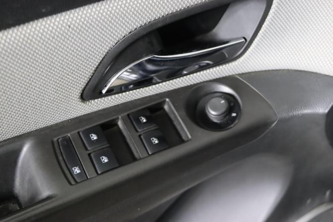 Chevrolet Cruze I Рестайлинг с пробегом 2013 года, цена 859 990 рублей, 155834 км, хэтчбек, Автокод Объявления