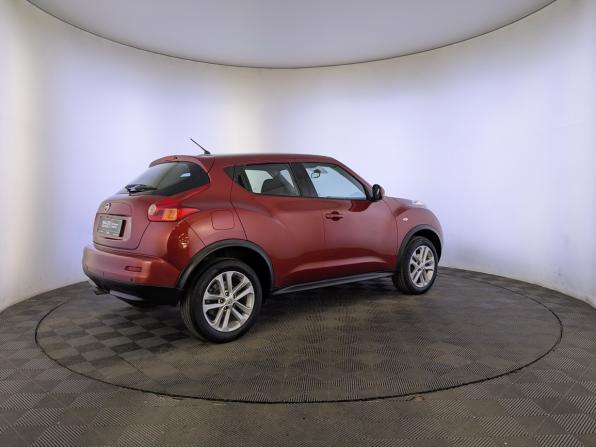 Nissan Juke I с пробегом 2013 года, цена 1 055 000 рублей, 119107 км, внедорожник, Автокод Объявления