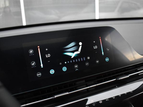 Omoda C5 I с пробегом 2024 года, цена 2 269 000 рублей, 9782 км, внедорожник, Автокод Объявления