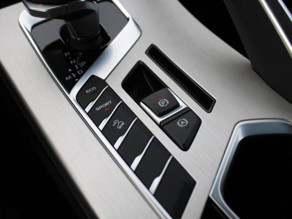 Belgee X50 с пробегом 2025 года, цена 1 999 000 рублей, 8300 км, внедорожник, Автокод Объявления