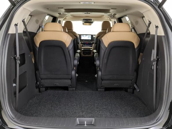 Kia Carnival IV с пробегом 2023 года, цена 4 273 500 рублей, 82926 км, минивэн, Автокод Объявления