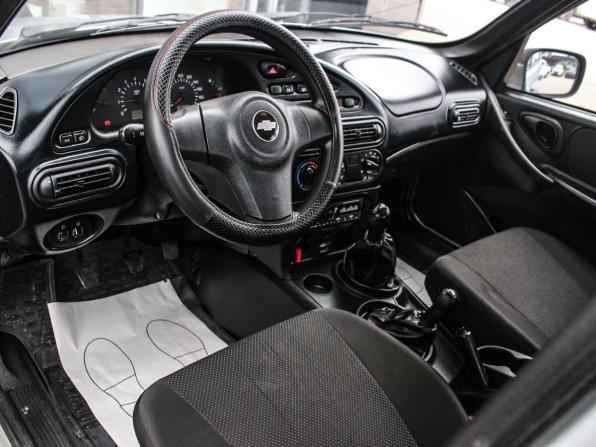 Chevrolet Niva I Рестайлинг с пробегом 2009 года, цена 450 000 рублей, 95000 км, внедорожник, Автокод Объявления