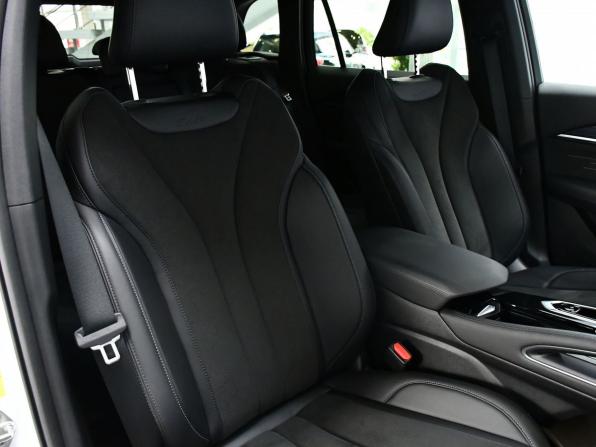 Geely Monjaro I Рестайлинг (China Market) с пробегом 2024 года, цена 3 715 000 рублей, 14000 км, внедорожник, Автокод Объявления