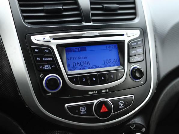 Hyundai Solaris I с пробегом 2011 года, цена 659 000 рублей, 190085 км, хэтчбек, Автокод Объявления