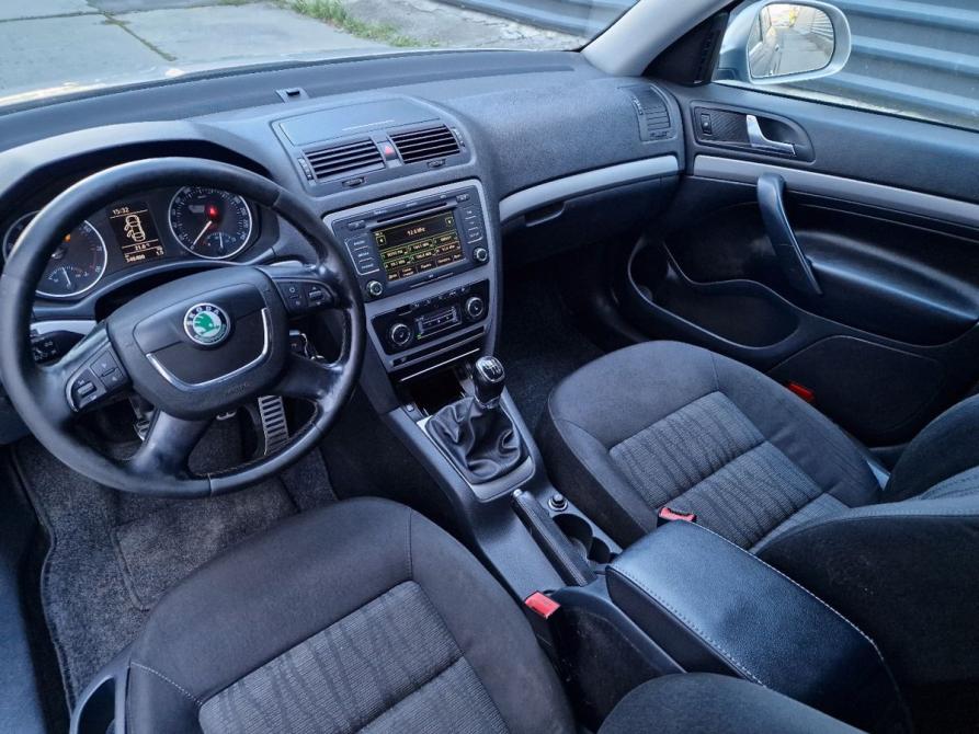 Skoda Octavia II (A5) Рестайлинг Челябинск  - изображение 8
