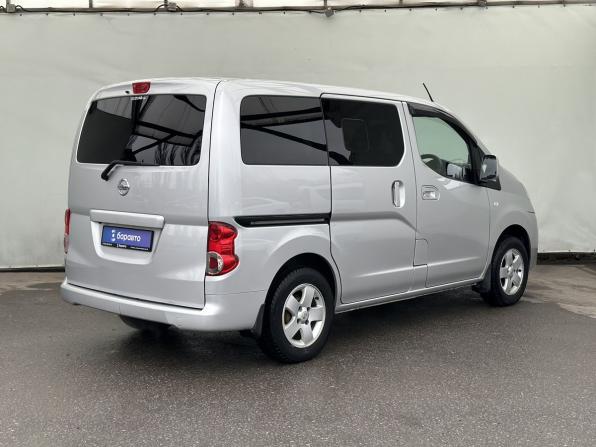 Nissan NV200 с пробегом 2018 года, цена 1 700 000 рублей, 118314 км, минивэн, Автокод Объявления