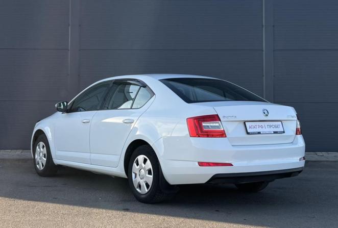 Skoda Octavia III (A7) с пробегом 2016 года, цена 1 000 000 рублей, 207441 км, лифтбек, Автокод Объявления