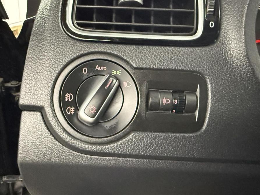 Volkswagen Polo V Рестайлинг Серпухов  - изображение 12